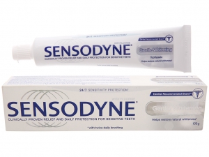 Kem đánh răng Sensodyne trắng răng tự nhiên 100g